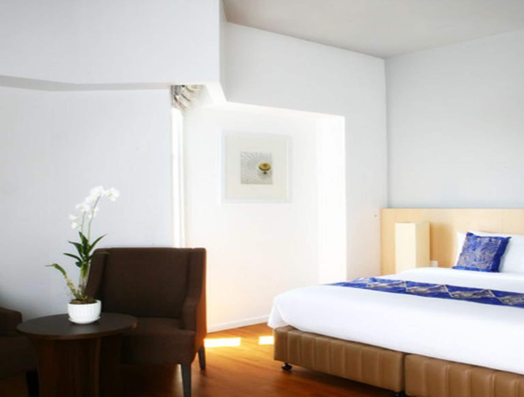 Wyne Hotel Yangon Luaran gambar