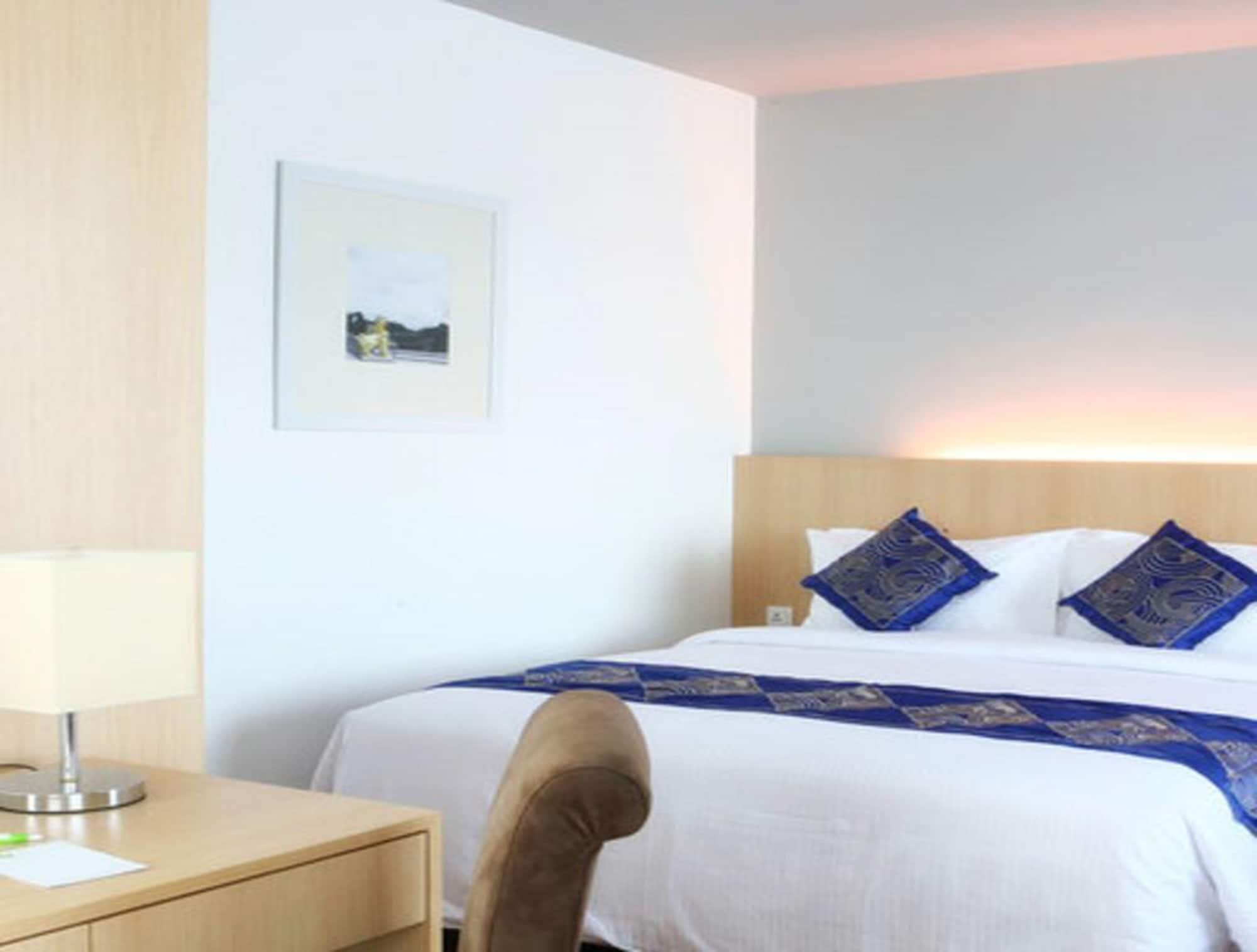Wyne Hotel Yangon Luaran gambar