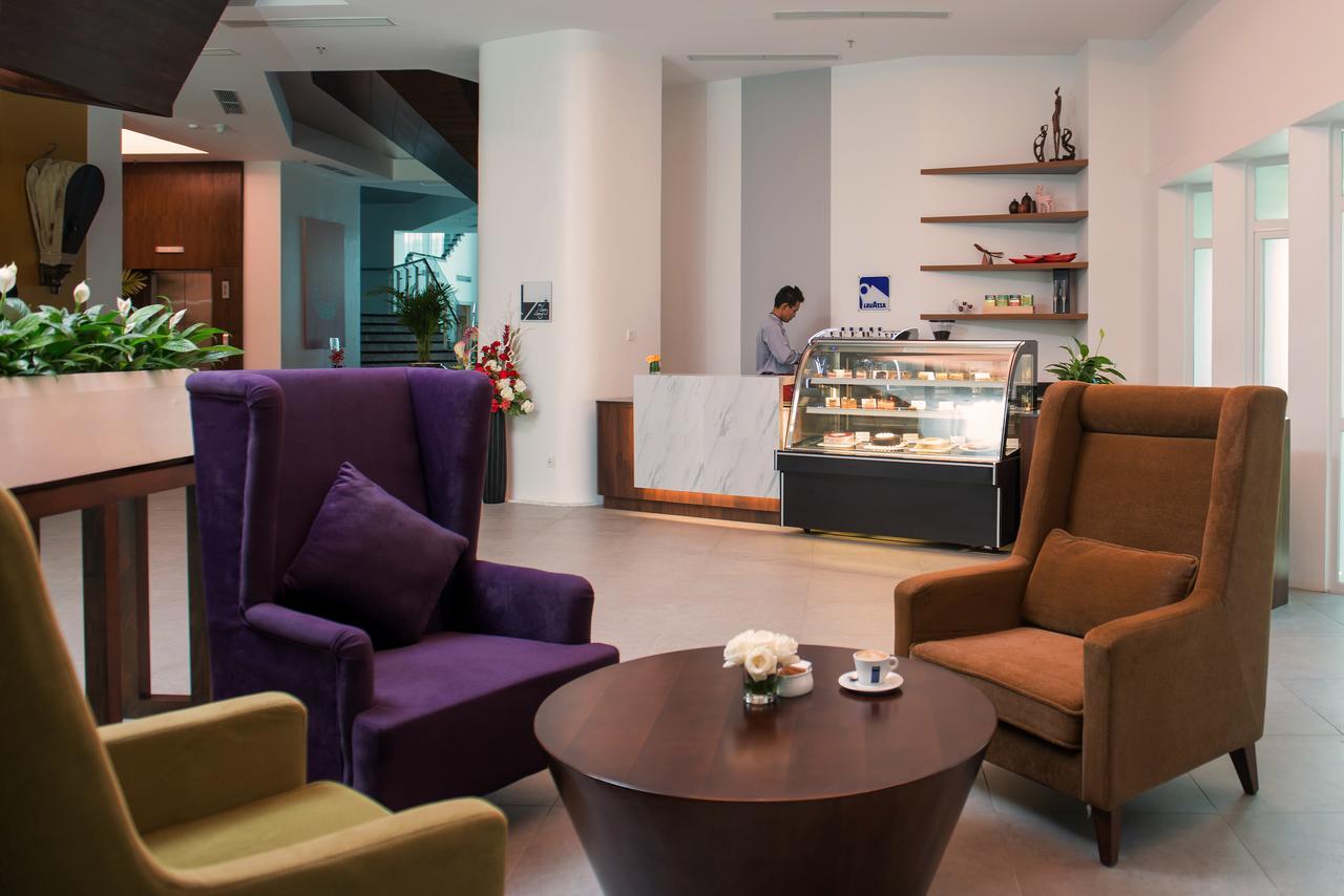 Wyne Hotel Yangon Luaran gambar