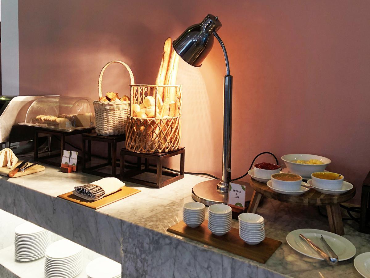 Wyne Hotel Yangon Luaran gambar